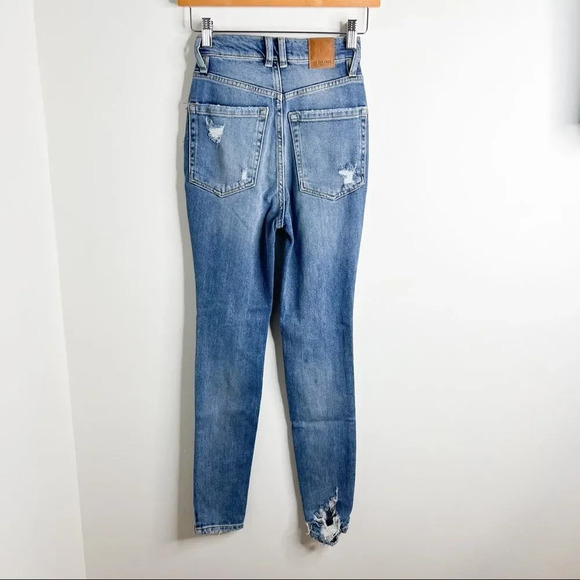 NWT Free People We The Free Phoenix Distressed Skinny Jeans In Blue-blues - Picture 6 of 10